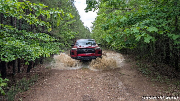 Chevy's 2025 Colorado ZR2 Bison Astonished Me Both Positively and Negatively | Carscoops